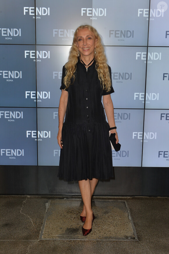 Franca Sozzani assiste au défilé Fendi printemps-été 2014 à Milan. Le 19 septembre 2013.