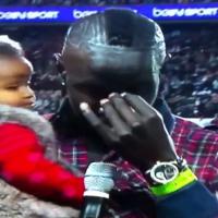 Mamadou Sakho : En larmes avec sa fille pour ses adieux émouvants au PSG