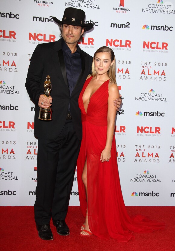 Robert Rodriguez, Alexa Vega lors des ALMA Awards à Pasadena en Californie, le 27 septembre 2013.