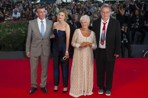 Steve Coogan, Sophie Kennedy Clark, Judi Dench et Stephen Frears à la première de Philomena à Venise, le 31 août 2013.