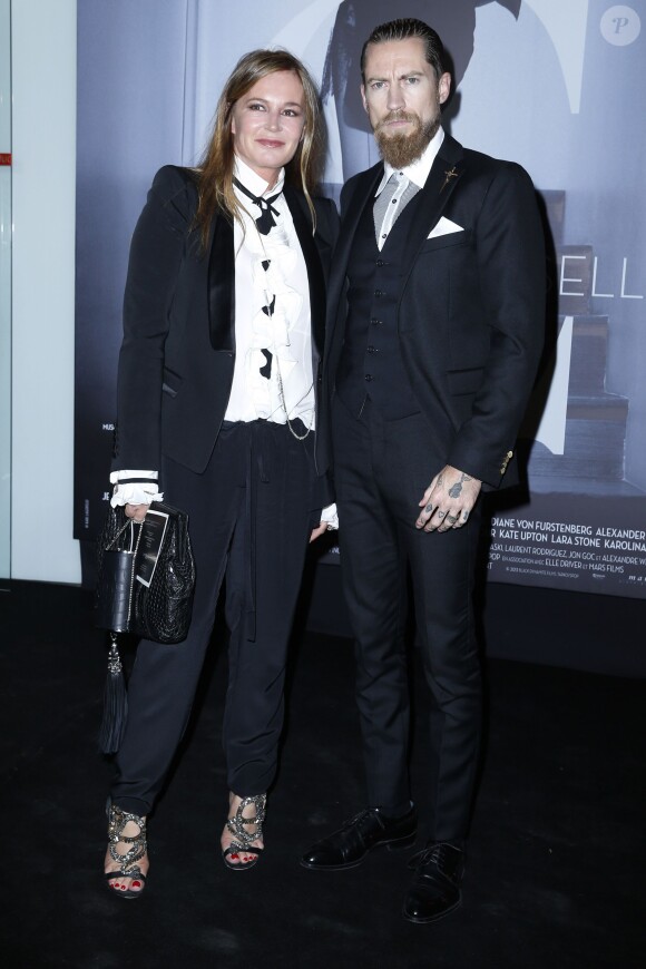 Eva Cavalli et Justin O'Shea assistent à l'avant-première du film Mademoiselle C au Publicis Drugstore. Paris, le 1er octobre 2013.
