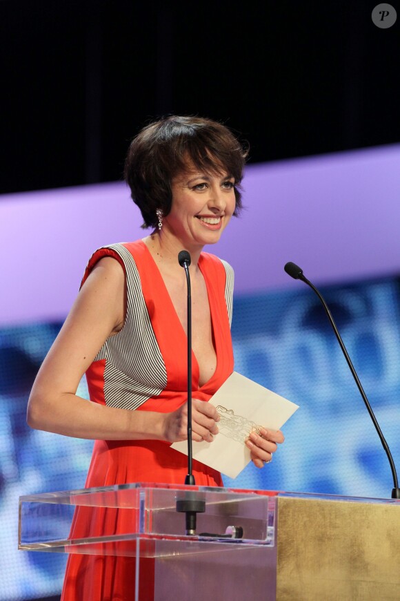 Valérie Bonneton lors de la cérémonie des César 2012