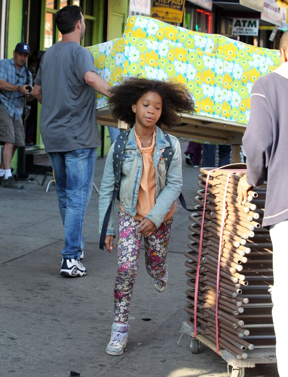 Quvenzhané Wallis tourne une scène musicale du film Annie à Harlem, New York, le 2 octobre 2013.