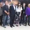 Harrison Ford, Hailee Steinfeld, Asa Butterfield, Sir Ben Kingsley pendant le photocall du film "La stratégie Ender" à l'hôtel Mandarin à Paris, le 2 octobre 2013.