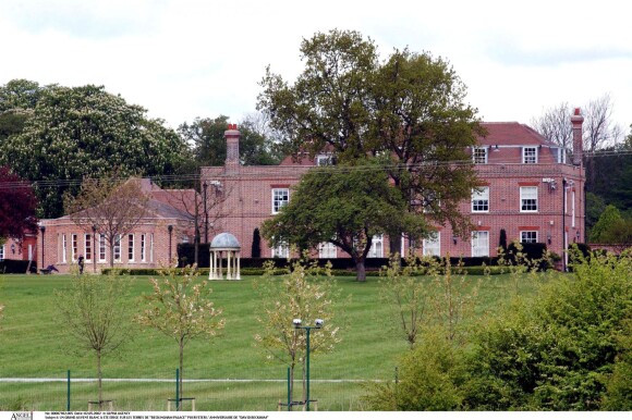 Beckhingham Palace, la maison de Victoria et David Beckham, au Nord de Londres, en mai 2002, vendue 19 millions de dollars.