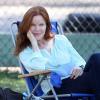 Marcia Cross et son mari Tom Mahoney assistent au match de foot de leurs filles Savannah et Eden à Brentwood, Los Angeles, le 5 octobre 2013.