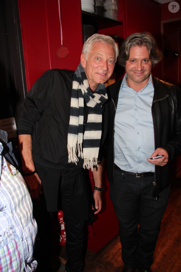 Laurent Boyer à la soirée de lancement du livre de cuisine de Sophie Davant et Christian Leclou intitulé "La cuisine de Sophie et Christian" au restaurant "Le Clou de Fourchette" à Paris, le 8 octobre 2013.