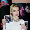 Miley Cyrus au lancement de son album "Bangerz" au Planet Hollywood de New York, le 8 octobre 2013.