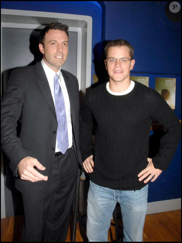 Ben Affleck et Matt Damon lors de la présentation du film Hollywoodland à Londres le 30 octobre 2006