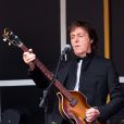 Paul McCartney a donné une concert surprise et gratuit en plein coeur de New York, le 10 octobre 2013.