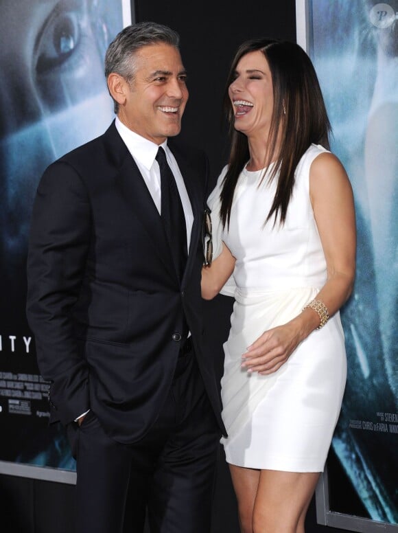 Sandra Bullock et George Clooney à la première de Gravity au Lincoln Square de New York, le 1er octobre 2013.
