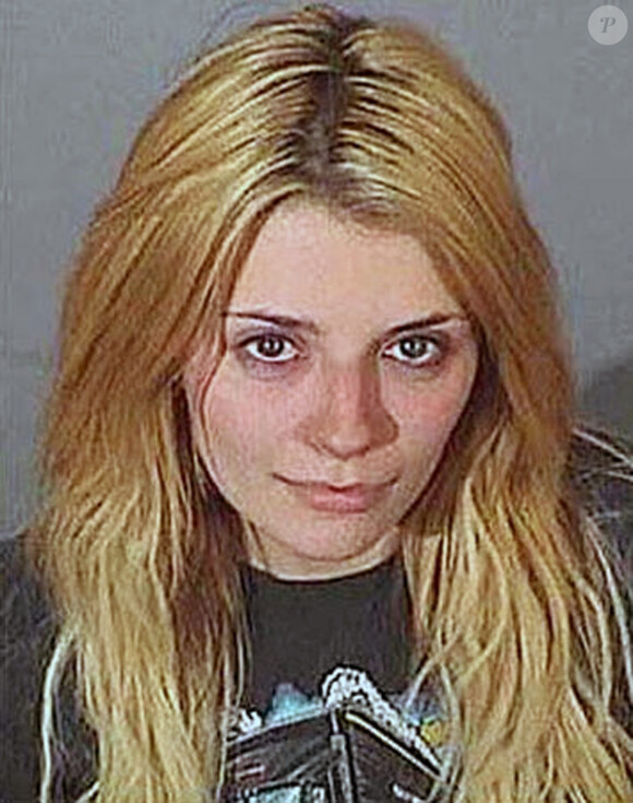 Mug shot de Mischa Barton après son arrestation pour conduite en état d'ivresse en 2009.