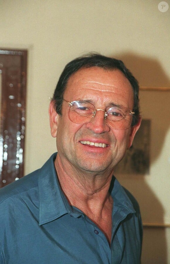 Georges Descrières en avril 1996.