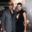 Vin Diesel et sa compagne Paloma Jimenez lors de la première du film Riddick à Westwood au Regency Village Theatre, le 28 août 2013