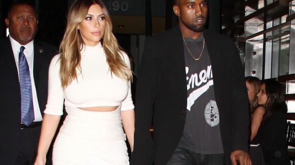 Kim Kardashian : Plantureuse avec Kanye West, la future mariée rayonne