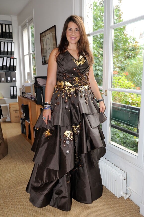 Marion Bartoli, radieuse en plein essayage de sa robe pour le défilé du salon du chocolat du 29 octobre prochain qui se tiendra Porte de Versailles - le 25 octobre à Paris