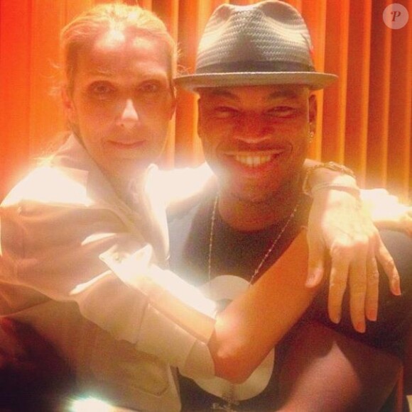 Céline Dion et Ne-Yo en studio.