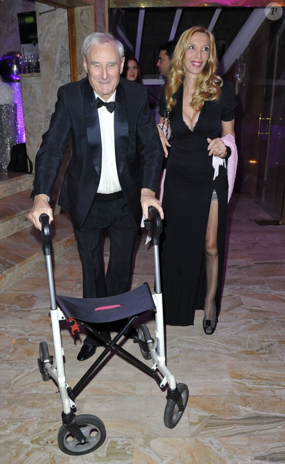 Gérard de Villiers et Sylvie Elias à la 36e édition du Prix 'The Best' à Paris, le 11 décembre 2012.
