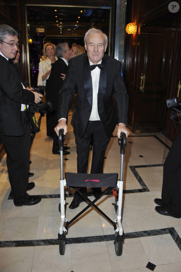 Gérard de Villiers à la 35e édition du prix The Best, à Paris, le 11 décembre 2011.