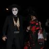 Kate Moss et Jamie Hince déguisés pour Halloween se rendent à la soiree "Jonathan Ross' Halloween party" à Londres le 31 octobre 2013.