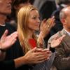Jelena Ristic assistant le 31 octobre 2013 à la victoire de son fiancé Novak Djokovic contre John Isner en huitième de finale de l'Open de Paris Bercy.