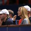 Jelena Ristic assistant le 31 octobre 2013 à la victoire de son fiancé Novak Djokovic contre John Isner en huitième de finale de l'Open de Paris Bercy.