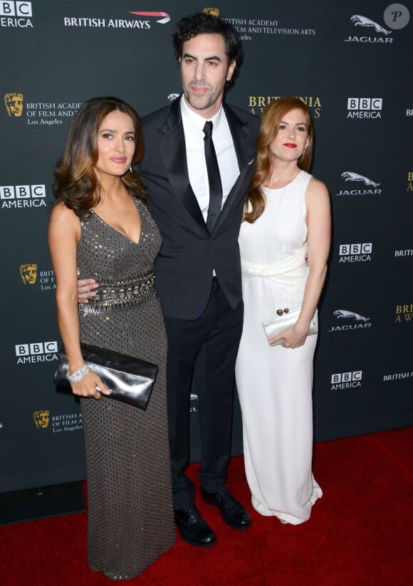 Sacha Baron Cohen, Isla Fisher et Salma Hayek lors de la soirée des BAFTA Britannia Awards à Los Angeles le 9 novembre 2013