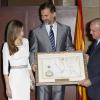 Le prince Felipe et Letizia d'Espagne ont reçu les clés de la ville de Miami lors d'une cérémonie, à Miami, le 18 Novembre 2013.