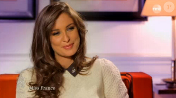 Malika Ménard dans Il était une fois Miss France sur TMC le 20 novembre 2013