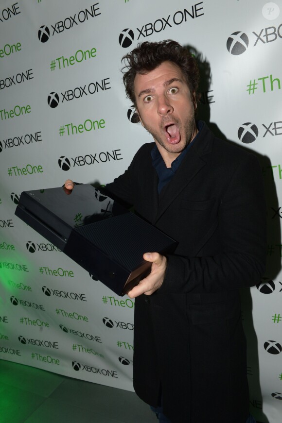 Michaël Youn lors de la soirée de lancement de la Xbox One à Paris le 21 novembre 2013.