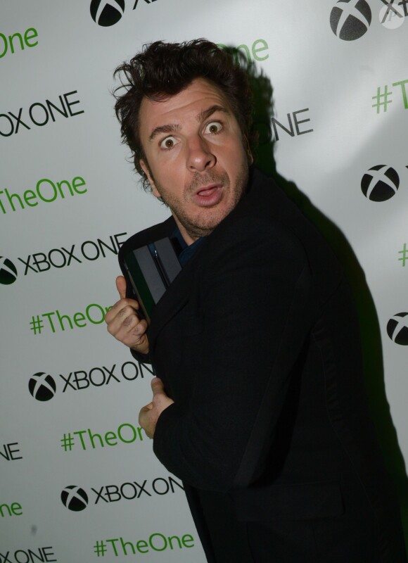 Michaël Youn lors de la soirée de lancement de la Xbox One à Paris le 21 novembre 2013.