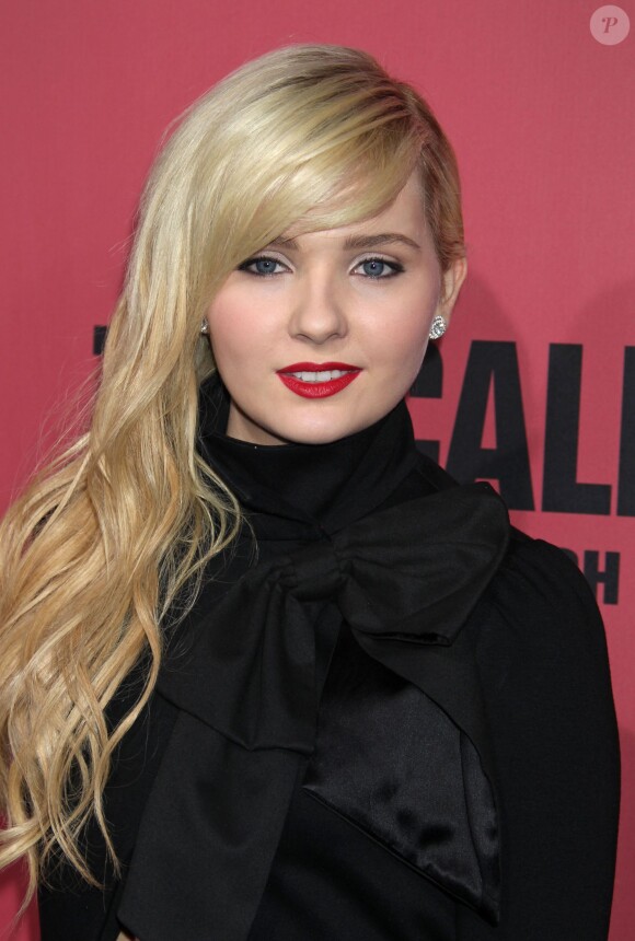Abigail Breslin à Hollywood, le 5 mars 2013.