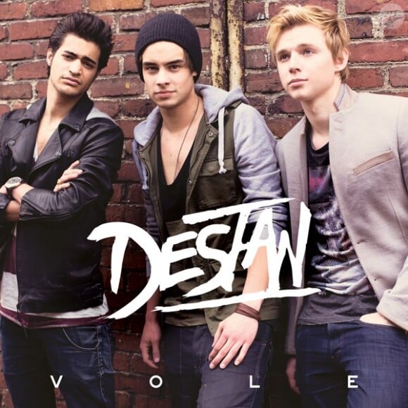 Le groupe Destan et son album éponyme.
