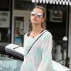 Alessandra Ambrosio se rend au Brentwood Country Mart avec sa soeur et sa fille Anja, le 28 novembre 2013.