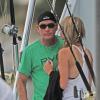 Charlie Sheen et sa nouvelle petite amie, Brett Rossi, une star du X en vacances à Cabo San Lucas au Mexique, le 29 novembre 2013.