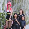 Exclusif - Johnny Hallyday et Laeticia ont célébré Halloween avec leurs fillettes à Los Angeles, le 1er novembre 2013.