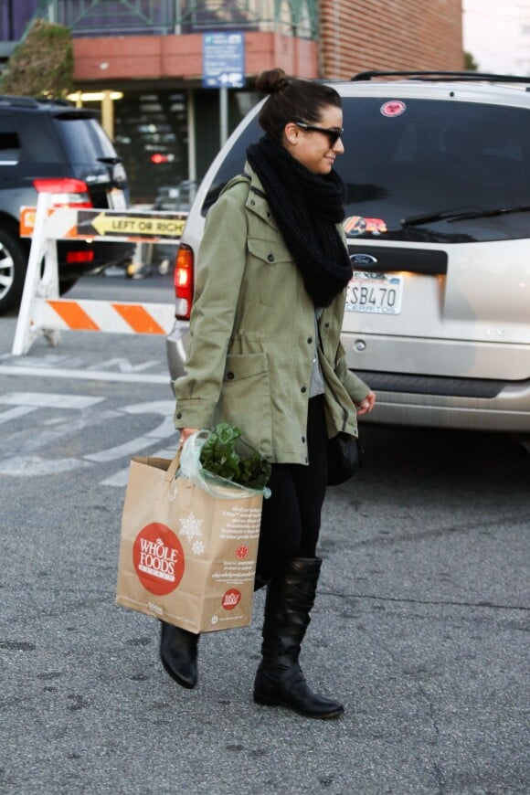 Lea Michele a fait quelques courses chez Whole Foods avec Adam Lambert, à West Hollywood, Los Angeles, le 7 décembre 2013.