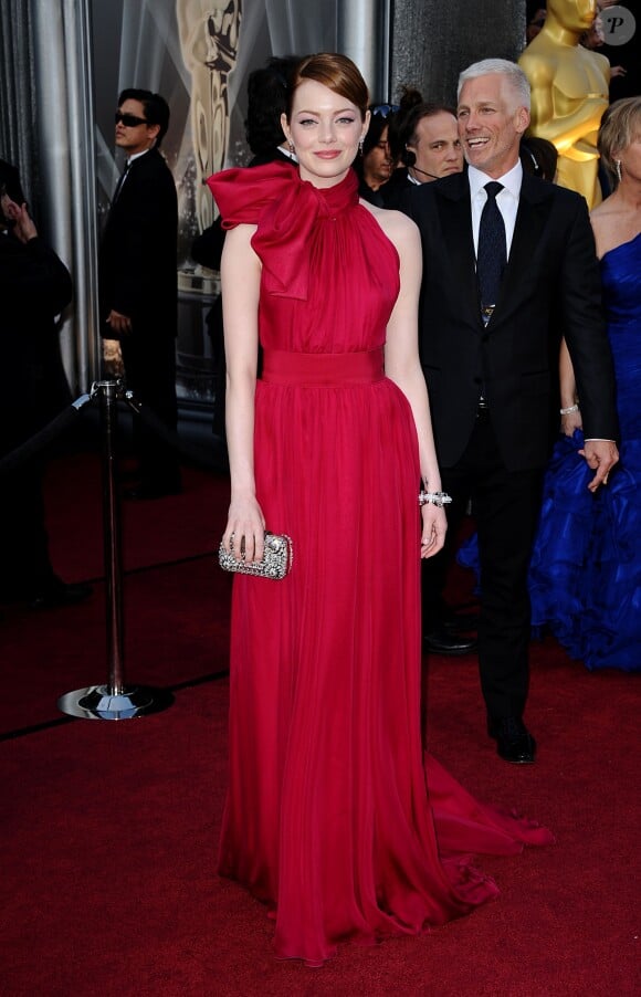 Emma Stone lors de la cérémonie des Oscars 2012