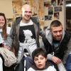 Jérémy Ménez et Christophe Jallet visitent le service d'aide aux personnes handicapées à la Maison de Marie à Poissy, le 12 décembre 2013 pour la Fondation Paris Saint-Germain.