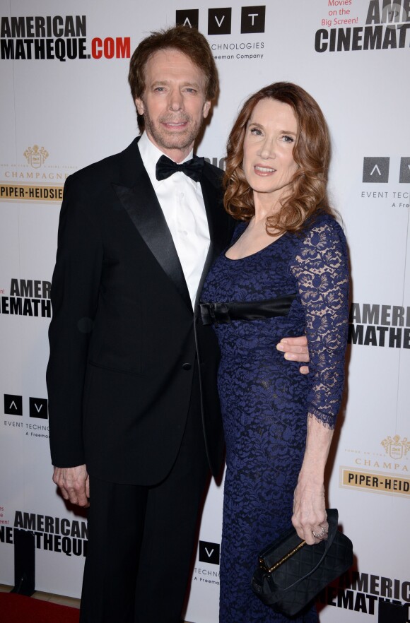 Jerry Bruckheimer et sa femme Linda lors des 27e American Cinematheque Awards qui l'honorent à Beverly Hills le 12 décembre 2013
