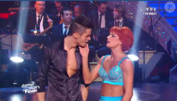 Baptiste Giabiconi et Fauve dans la finale de Danse avec les stars 2, samedi 19 novembre 2011, sur TF1