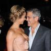George Clooney et Stacy Keibler à Londres pour la projection de The Descendants le 20 octobre 2011