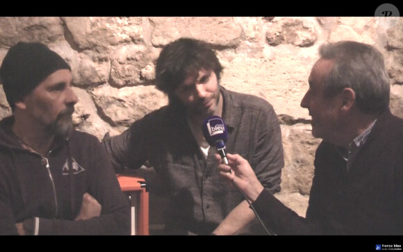 Pascal Humbert et Bertrand Cantat du groupe Détroit dans la cave où ils répètent à Bordeaux. Le duo se confie au micro de José Ruiz pour France Bleu Gironde, décembre 2013.