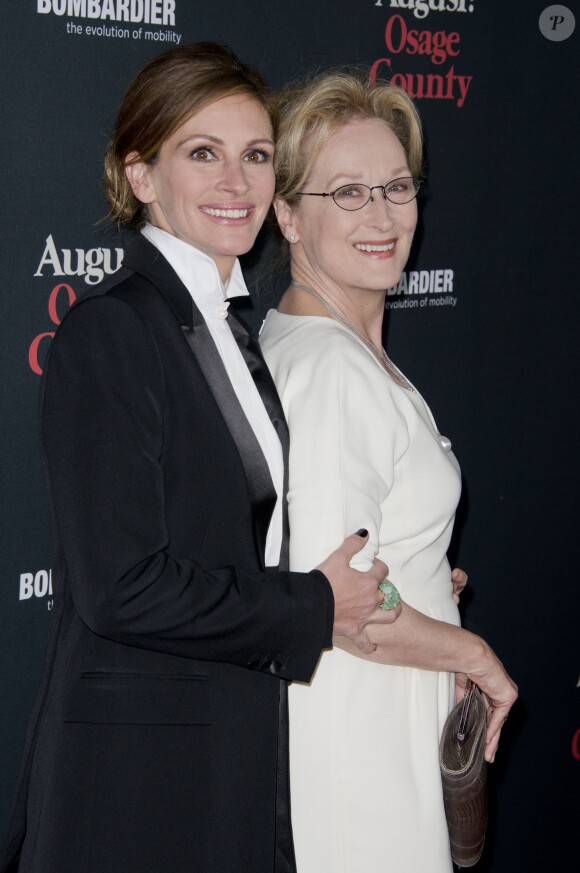 Julia Roberts et Meryl Streep à la première du film Un été à Osage County à Los Angeles, le 16 décembre 2013.