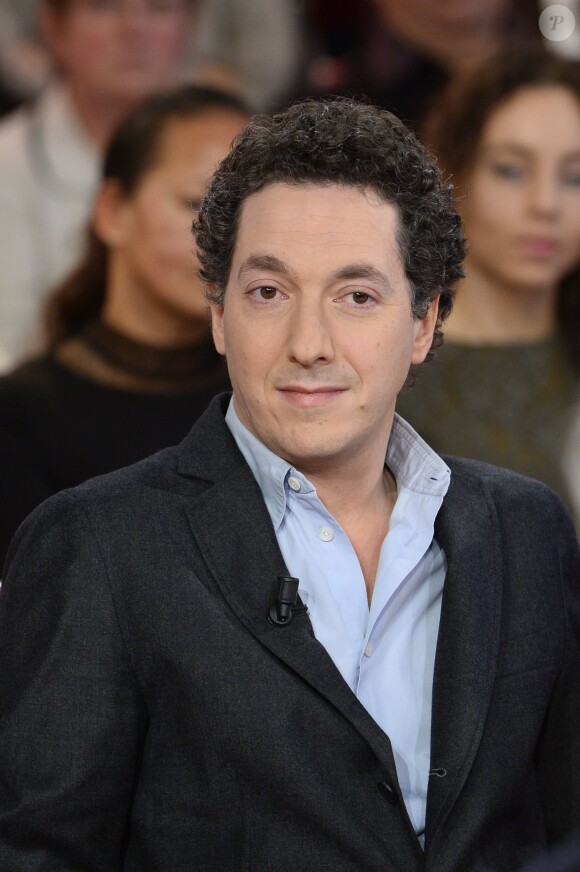 Guillaume Gallienne à l'enregistrement de l'émission "Vivement Dimanche" à Paris, le 17 décembre 2013. L'émission sera diffusée le 29 décembre.