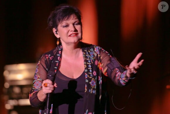 Exclusif - La chanteuse belge Maurane en concert à Lille le 10 novembre 2013.