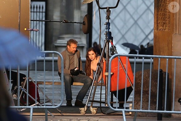 Exclusive. Kevin Costner and co-star Hailee Steinfeld filming scenes for their upcoming movie 'Three Days to Kill' directed by McG in Paris, France on February 1, 2013. The film tells the story of a dying Secret Service Agent trying to reconnect with his estranged daughter and whom is offered an experimental drug that could save his life in exchange for one last assignment. Photo by ABACAPRESS.COM01/02/2013 - Paris
