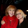 Marie-Anne Chazel et Josiane Balasko à la générale du spectacle de Thierry Mugler au Comedia, Mugler Follies, à Paris, le 18 décembre 2013.