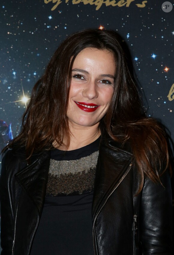 Zoé Félix à la générale du spectacle de Thierry Mugler au Comedia, Mugler Follies, à Paris, le 18 décembre 2013.