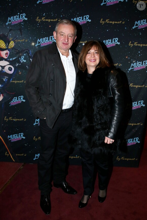 Yann Queffelec et sa femme Servane à la générale du spectacle de Thierry Mugler au Comedia, Mugler Follies, à Paris, le 18 décembre 2013.